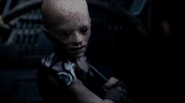 معرفی 19 فیلم علمی تخیلی که منتقدان نابودشان کردند، اما واقعاً ارزش تماشا دارند 16 پاندوروم - فلاتو