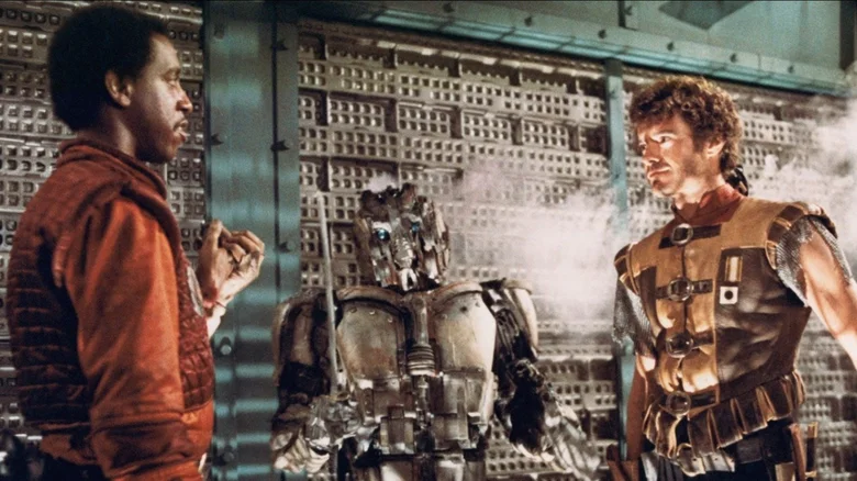 معرفی 19 فیلم علمی تخیلی که منتقدان نابودشان کردند، اما واقعاً ارزش تماشا دارند 5 دزدان یخی - فلاتو