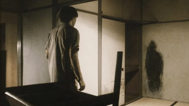 معرفی 15 فیلم ترسناکی که آنقدر آزاردهندهاند که فقط یکبار میتوان تماشایشان کرد 9 نبض - فلاتو