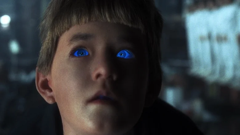 15 فیلم برتر علمیتخیلی دهه 2000؛ از «Avatar» تا «Children of Men» 6 The 15 Best Sci Fi Movies of the 2000s 11
