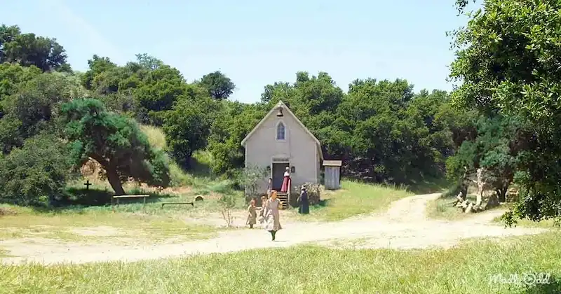 لوکیشنهای سریال Little House on the Prairie نتفلیکس | چرا در کانادا فیلمبرداری شد؟ 2 Little House on the Prairie filming location 1