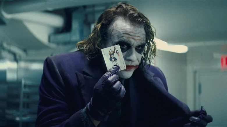 5 فیلم برتر کریستوفر نولان از نگاه Rotten Tomatoes؛ از دانکرک تا اودیسه 5 The Dark Knight (2008) - فلاتو
