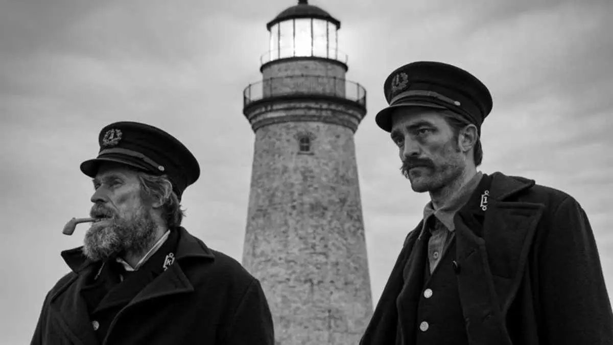 6 فیلم معروف با الهام از اسطورههای یونان؛ از Oldboy تا باب اسفنجی 2 The Lighthouse؛ کابوسی از پرومتئوس و پروتئوس - فلاتو