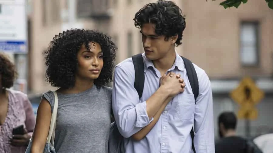 معرفی بهترین فیلمهای انگیزشی و حال خوبکن دوبله فارسی 13 خورشید هم یک ستاره است - فلاتو