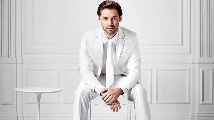 پسر نابغه - فلاتو