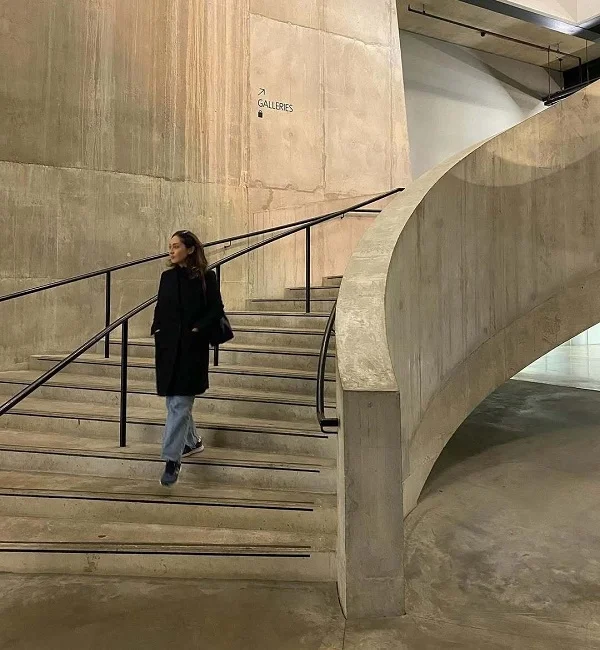 Niki Karimi and the consequences of publishing a picture without a hijab 2
