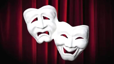تفاوت فیلم درام و تراژدی چیست؟ | بررسی جامع از دیدگاه ادبی، سینمایی و احساسی - فلاتو