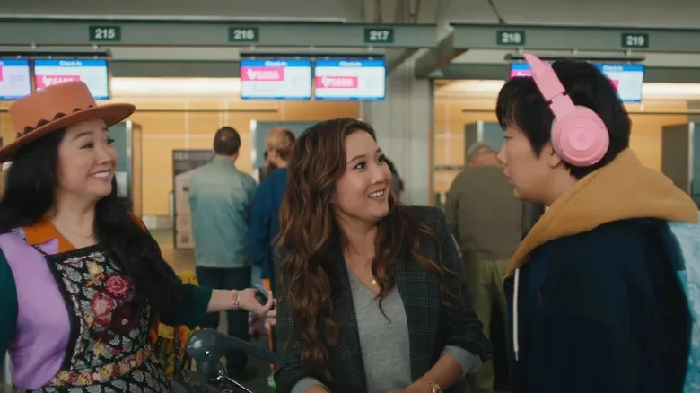 Joy Ride (2023) – سفر لذت - فلاتو