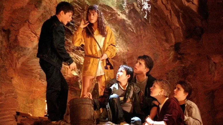 The Goonies – گونیز - فلاتو