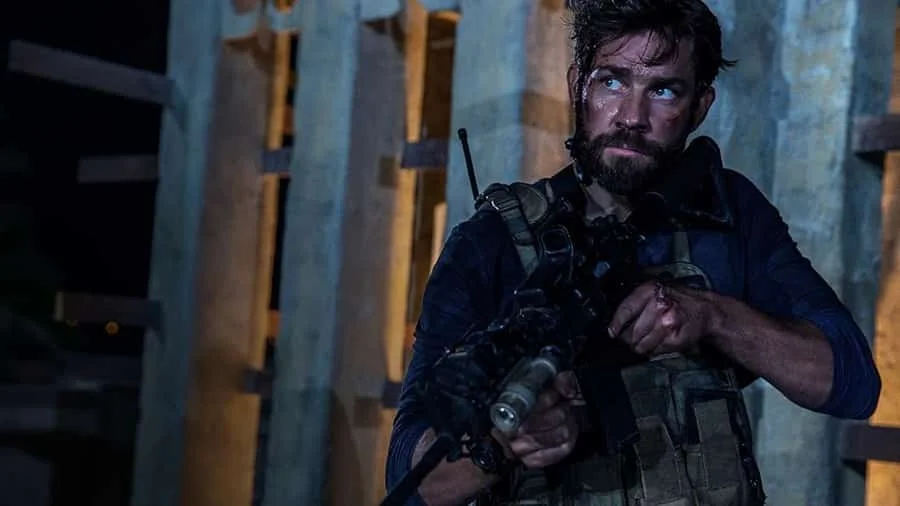 ۱۳ ساعت - فلاتو