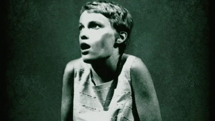 بچه رزمری - فلاتو