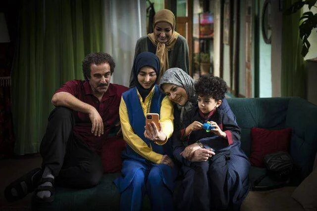 پایان «نون خ»، آغاز «پایتخت»؛ سریال محبوب سیروس مقدم جایگزین طنز آقاخانی! - فلاتو