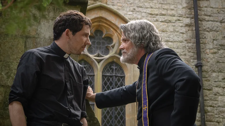 بررسی «Wake Up Dead Man»؛ نگاهی به سومین فیلم مجموعه جنایی رایان جانسون 3 Wake Up Dead Man movie review 3