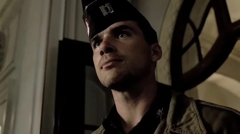 12 scenes from the mini series Squad of Brothers 11