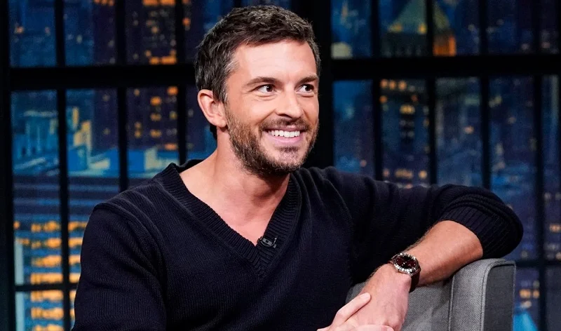 رتبهبندی ستارگان گیشه 2025: چه کسانی گیشه را در اختیار گرفتند؟ 10 Jonathan Bailey - فلاتو