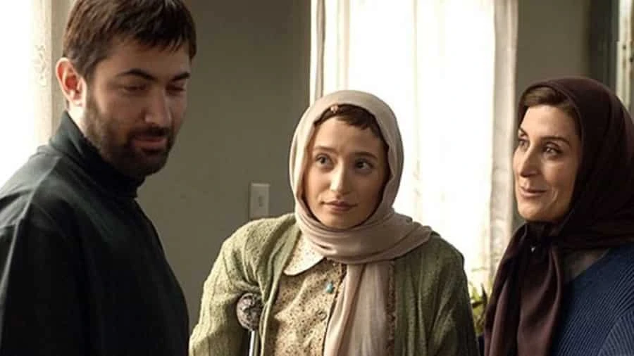معرفی فیلمهای سینمایی آموزنده ایرانی؛درسهایی که در مدرسه یاد نگرفتیم! 9 اینجا بدون من - فلاتو