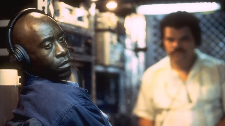 16 فیلم برتر دان چیدل: نقشهای ماندگار یک بازیگر چندوجهی 8 Don Cheadles 16 Best Movies 10