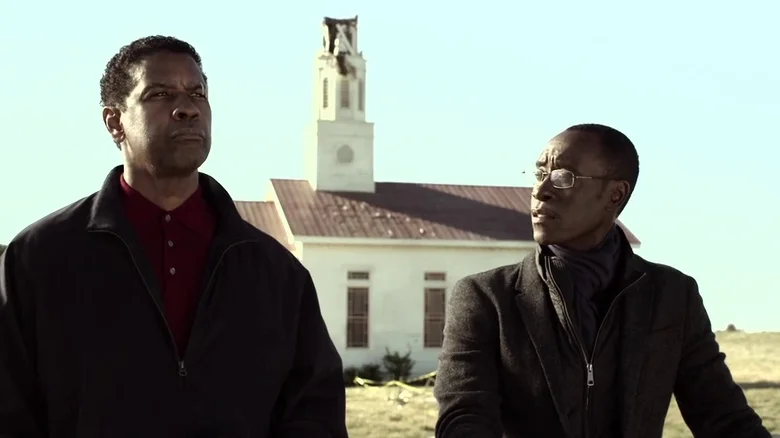 16 فیلم برتر دان چیدل: نقشهای ماندگار یک بازیگر چندوجهی 12 Don Cheadles 16 Best Movies 6