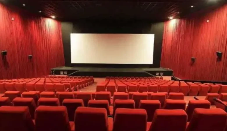 ۵۵ درصد فروش هفتگی در دست سینماهای پایتخت است - فلاتو