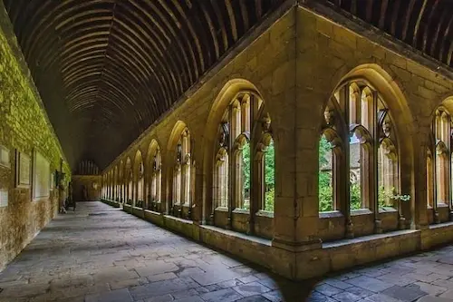 آیا مدرسه هری پاتر واقعی است؟ راز هاگوارتز و مکانهای واقعی فیلم 6 Harry Potter School 2